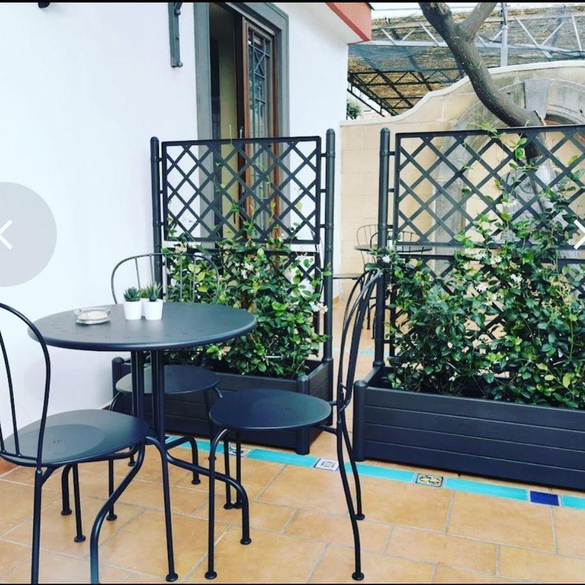B&B Boiler Rooms La Terrazza Ercolano Bagian luar foto