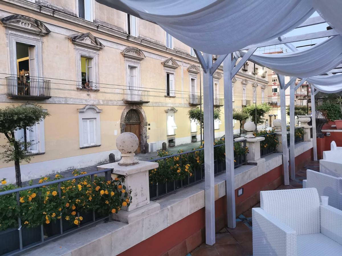 B&B Boiler Rooms La Terrazza Ercolano Bagian luar foto